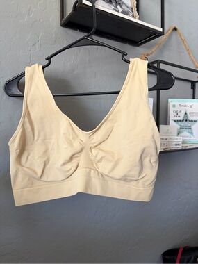 Amazon Wireless Seamless Bralette - Beige